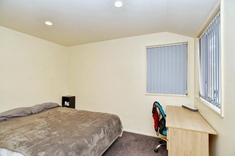 Photo of property in 1 Roche Avenue, Upper Riccarton, Christchurch, 8041