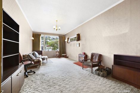 Photo of property in 70 The Parade, Island Bay, Wellington, 6023