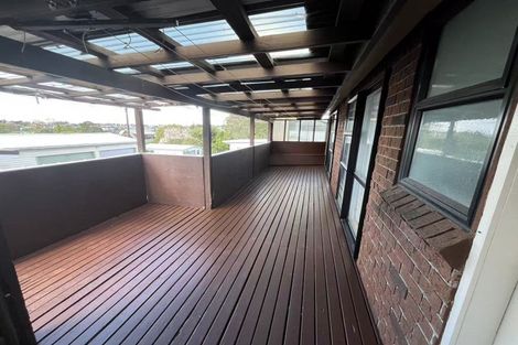 Photo of property in 56 Willerton Avenue, New Lynn, Auckland, 0600