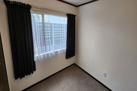 Photo of property in 5/1 Hawea Street, Merrilands, New Plymouth, 4312