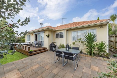Photo of property in 65a Rimu Street, New Lynn, Auckland, 0600