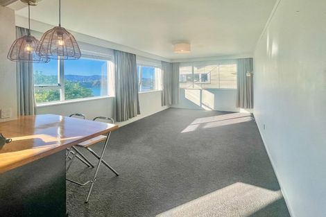 Photo of property in Grafon Court Flats, 53u2 Grafton Road, Roseneath, Wellington, 6011