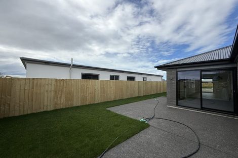 Photo of property in 19 Rita Angus Road, Belfast, 8051