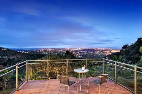 Photo of property in 57 Kohu Road, Titirangi, Auckland, 0604