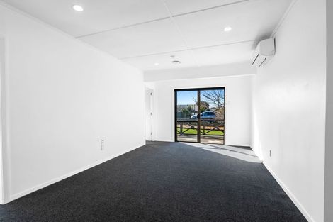 Photo of property in 4 Iredale Road, Hawera, 4610