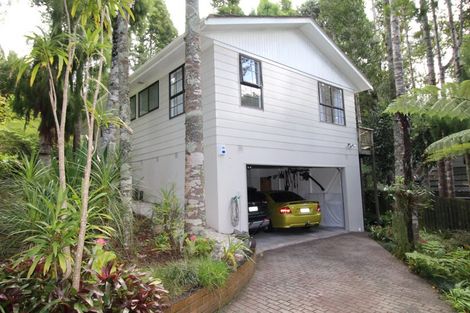 Photo of property in 5 Kaurimu Rise, Titirangi, Auckland, 0604