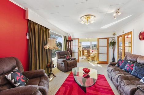 Photo of property in 35 Dalton Grove, Stokes Valley, Lower Hutt, 5019