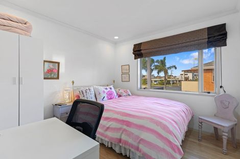 Photo of property in 33c Tay Street, Mount Maunganui, 3116