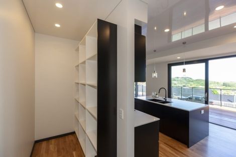 Photo of property in 101 Kakariki Grove, Waikanae, 5036