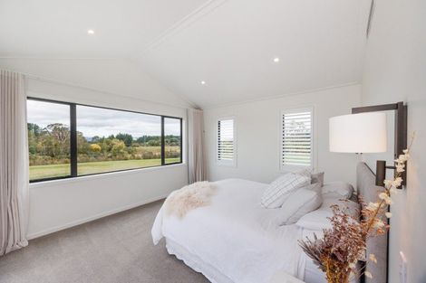 Photo of property in 72 Hartwell Drive, Kelvin Grove, Palmerston North, 4470