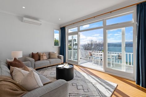 Photo of property in 66 Seatoun Heights Road, Seatoun, Wellington, 6022