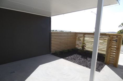 Photo of property in 26 Memorial Park Lane, Hobsonville, Auckland, 0618