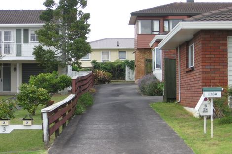 Photo of property in 3/3a Gordon Avenue, Forrest Hill, Auckland, 0620