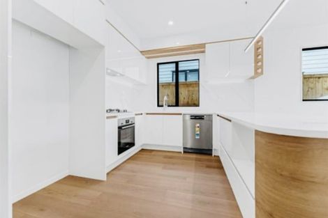 Photo of property in 11 Cronshaw Road, Karaka, Papakura, 2113