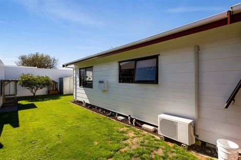 Photo of property in 4 Surrey Street, Hawera, 4610