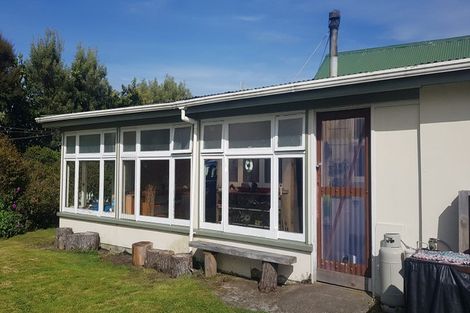 Photo of property in 161 Queen Street, Westport, 7825