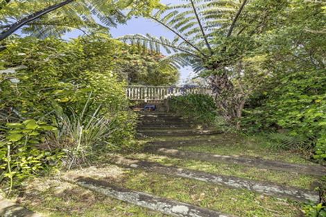 Photo of property in 5 Kilgour Way, Crofton Downs, Wellington, 6035