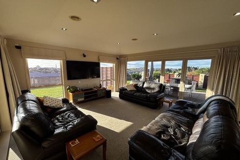 Photo of property in 58 Karamea Street, Whalers Gate, New Plymouth, 4310