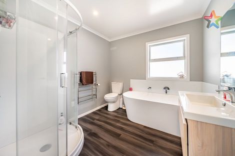 Photo of property in 10 Ron Fawcett Way, Wainuiomata, Lower Hutt, 5014