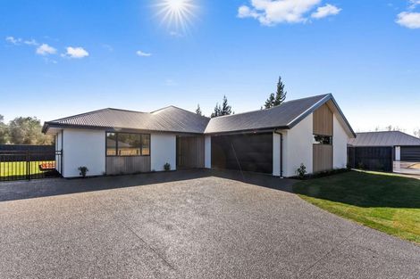 Photo of property in 12c Wykes Place, Amberley, 7410