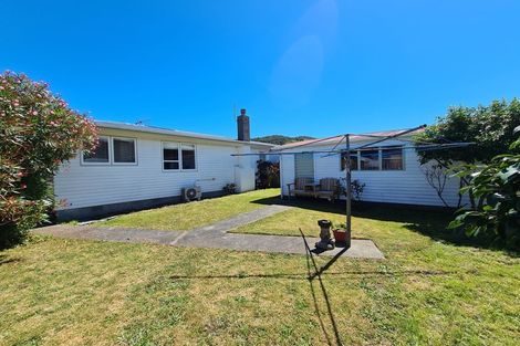 Photo of property in 32 Mohaka Street, Wainuiomata, Lower Hutt, 5014