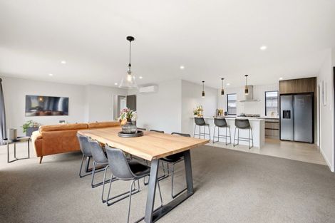 Photo of property in 9 Merino Crescent, Amberley, 7410