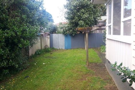 Photo of property in 32 Brentford Place, Manurewa, Auckland, 2102