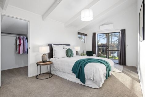 Photo of property in 5 Godwit Place, Waiuku, 2123