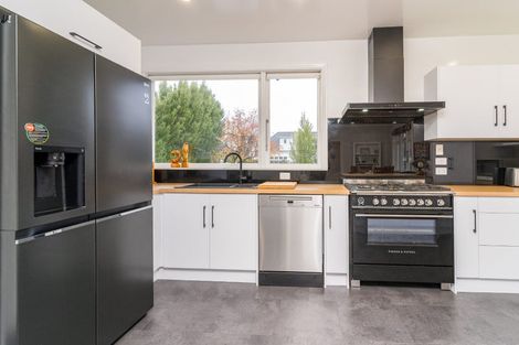 Photo of property in 16 Wycolla Avenue, Saint Clair, Dunedin, 9012