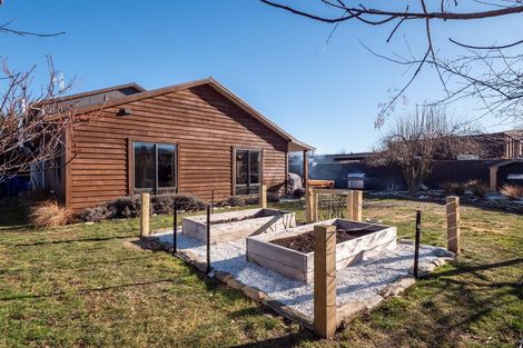 Photo of property in 52 Hope Avenue, Lake Hayes, Queenstown, 9304