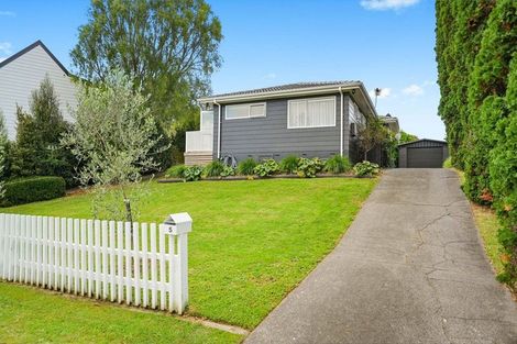 Photo of property in 5 Homestead Place, Glenview, Hamilton, 3206
