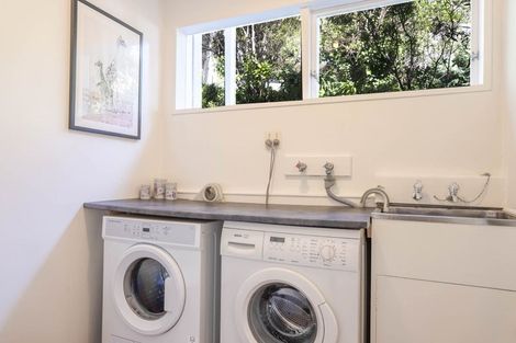 Photo of property in 9 Dormar Place, Churton Park, Wellington, 6037