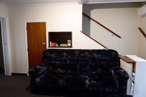 Photo of property in 6/98 Pharazyn Street, Melling, Lower Hutt, 5010