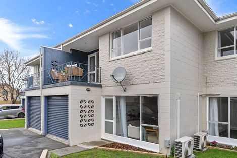 Photo of property in 4/53 Brockworth Place, Riccarton, Christchurch, 8011