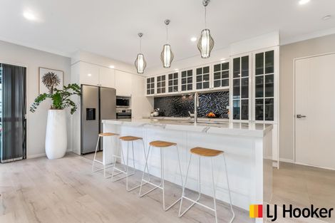 Photo of property in 41 Cloonlyon Drive, Flat Bush, Auckland, 2019