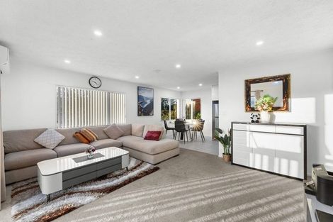 Photo of property in 1/34a Helena Street, Massey, Auckland, 0614