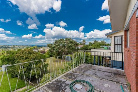 Photo of property in 9 Mcclintock Road, Massey, Auckland, 0614