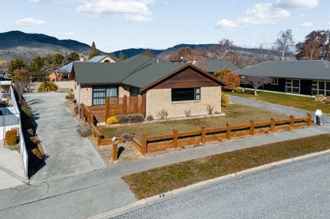 Photo of property in 29 Cairnmuir Crescent, Cromwell, 9310
