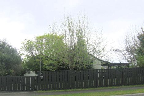 Photo of property in 17 Holland Grove, Richmond Heights, Taupo, 3330