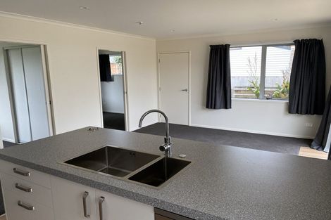 Photo of property in 117 Cobham Drive, Hamilton East, Hamilton, 3216