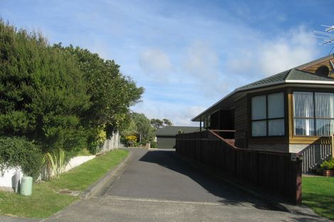 Photo of property in 11 Musket Lane, Whitby, Porirua, 5024