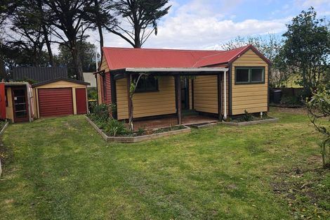Photo of property in 637 Waitarere Beach Road, Waitarere Beach, Levin, 5510