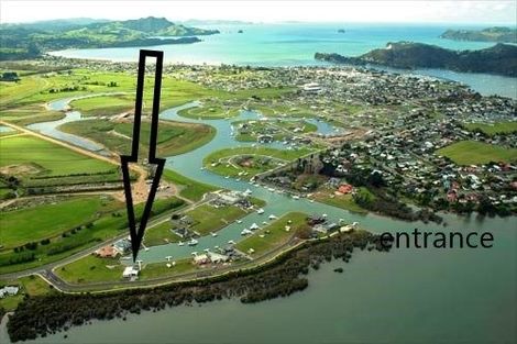 Photo of property in 8 Hei Esplanade, Whitianga, 3510