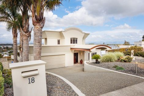 Photo of property in 18 Woodland Grove, Feilding, 4702