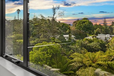 Photo of property in 39a Flaxdale Street, Birkdale, Auckland, 0626