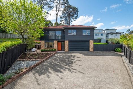 Photo of property in 24 Rosemary Avenue, Forrest Hill, Auckland, 0620
