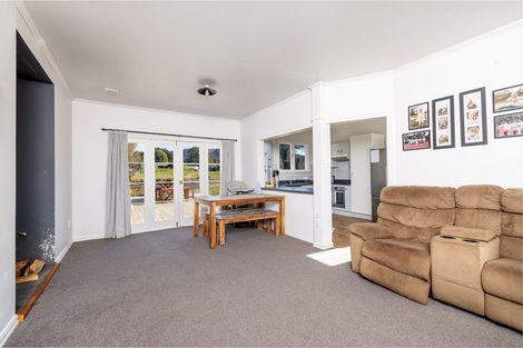 Photo of property in 4 North Road, Mauriceville, Masterton, 5882