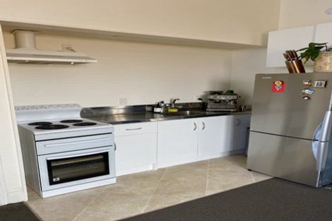 Photo of property in 14 Shoal Bay Road, Devonport, Auckland, 0624