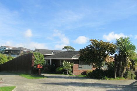 Photo of property in 17 Musket Lane, Whitby, Porirua, 5024