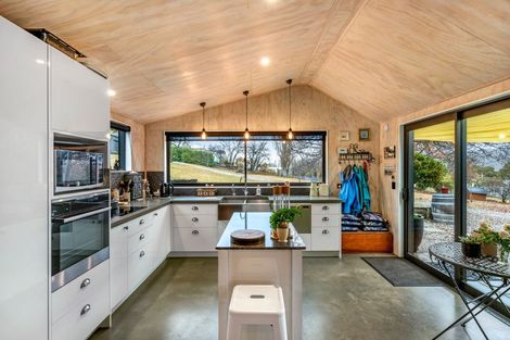 Photo of property in 28 Miners Terrace, Bannockburn, Cromwell, 9384